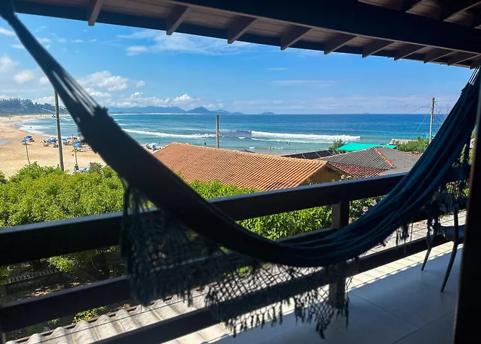Apartamento Com Vista Para O Mar Da Gamboa Sc